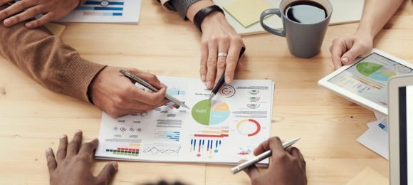 pexels-fauxels-3184292